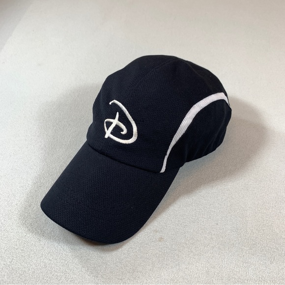 Disney cast exclusive collection baseball cap hat adjustable Mickey uniform - Picture 1 of 6